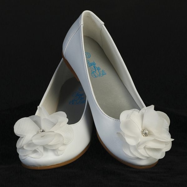 Lucy white — LUCY-B WHT Girls flat shoes with flower and rhinestone accent
