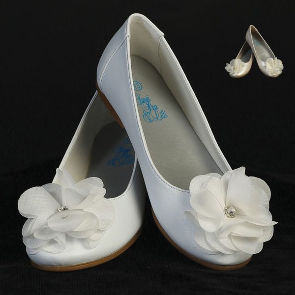 LucyB.multi — LUCY-B WHT Girls flat shoes with flower and rhinestone accent