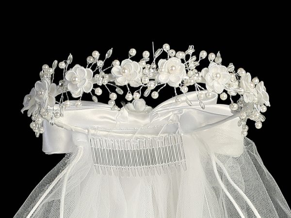 T 20 Closeup 01 — T-20 WHT 24" Veil - Corded flowers with bead accents - Veils