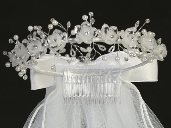 T 28 closeup 01 — T-28 WHT 24" Veil - Crystal & organza flowers with rhinestone accents - Veils