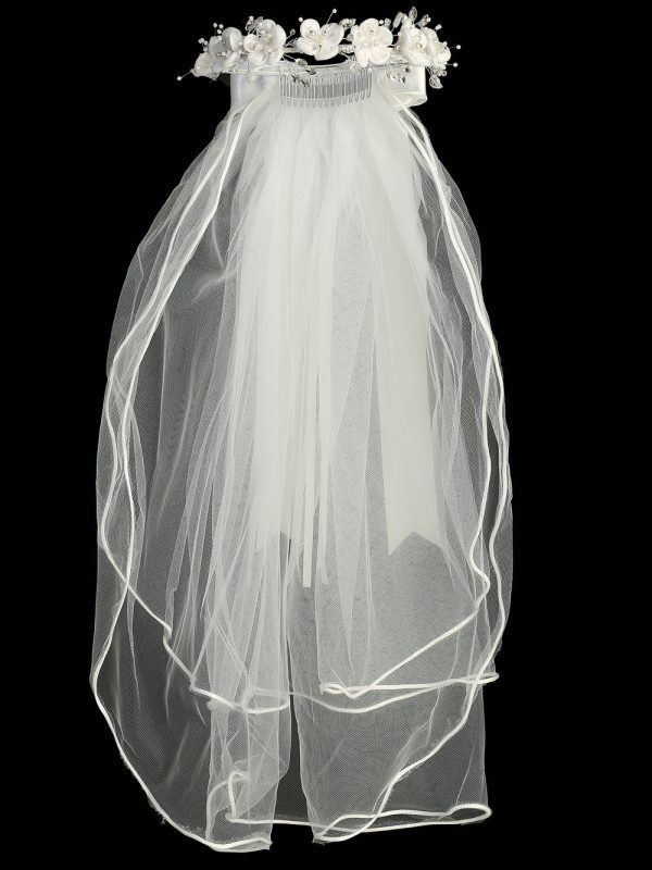 T 500 Front — T-500 WHT 24" veil - Satin flowers with beads & pearls - Veils
